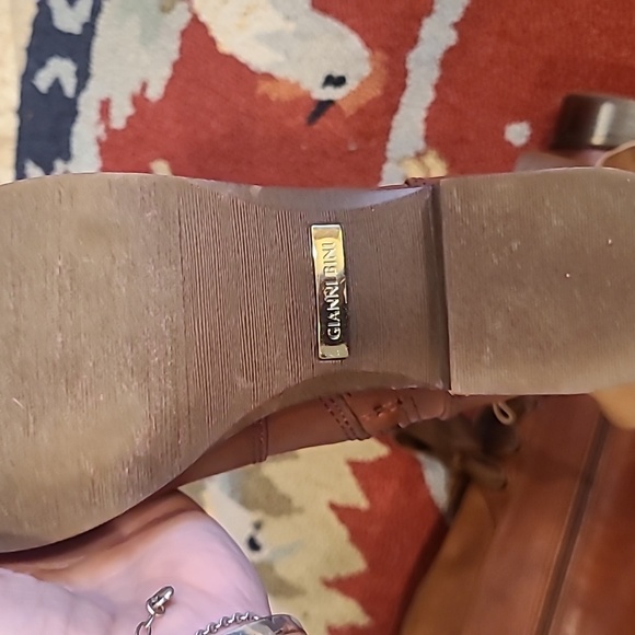 Gianni Bini boots - Picture 5 of 7